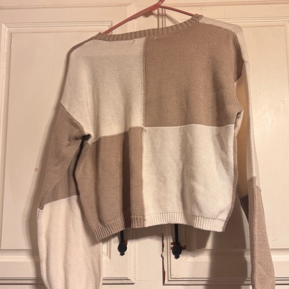Color Block Sweater - Picture 1 of 4